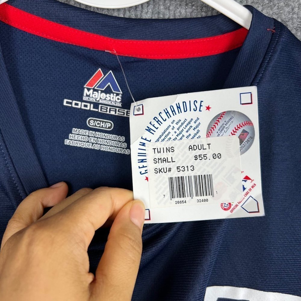 NWT NEW $55 Twins Baseball Shirt Cool‎ Base Majestic Men’s size S - Picture 4 of 8